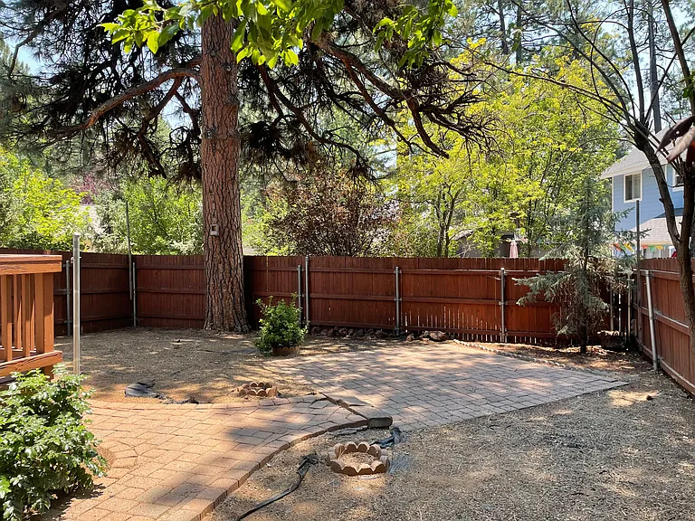 2559 S Rocking Horse Ln — Photo 5
