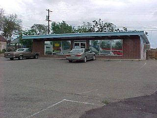 2nd image of 1347 E 4th St