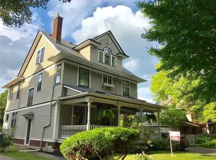 216 Canterbury Rd, Rochester, NY 14607