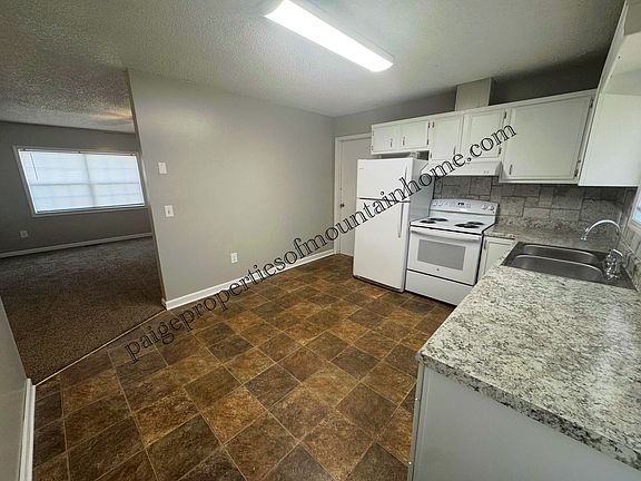 5th image of 517 E 13th St #519