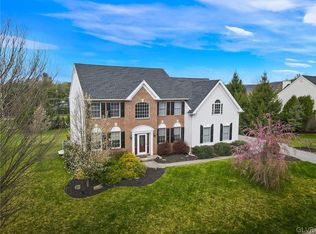 3807 E Hopewell Rd, Center Valley, PA 18034