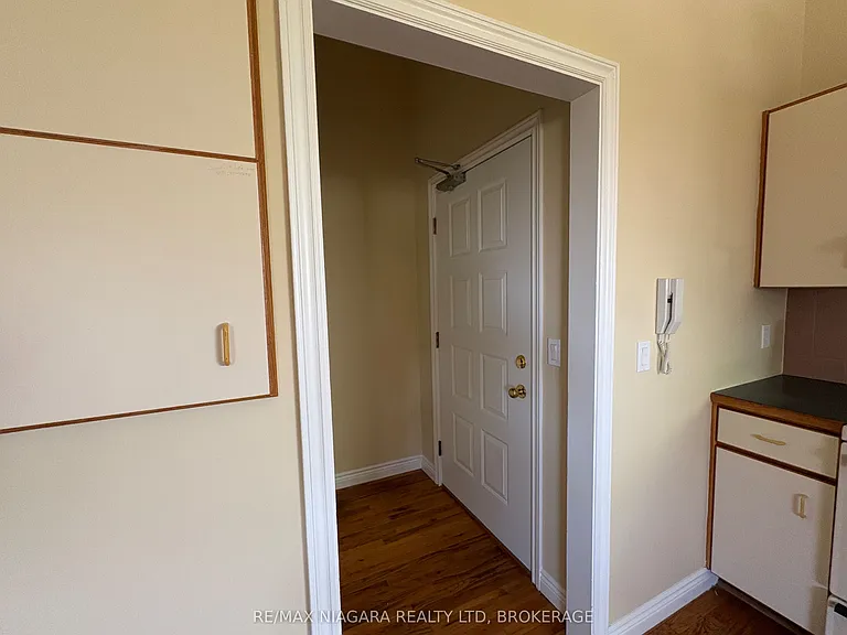 350 Walden Blvd #F — Photo 12