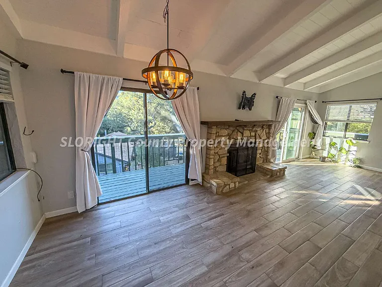 7740 Valle Ave — Photo 6