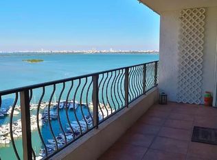 555 NE 15th St APT 23, Miami, FL 33132