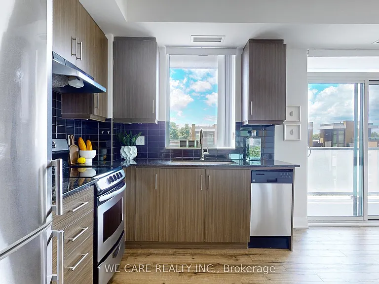 68 Canterbury Pl #311 — Photo 10