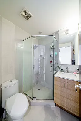 Rented by Compass | media 17