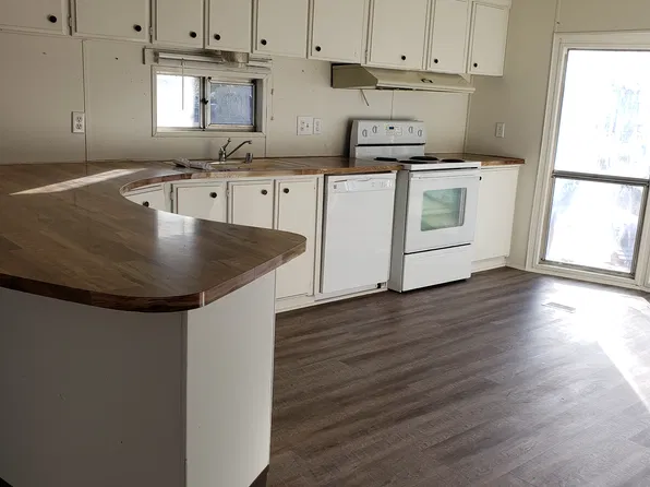 1075 W Airbase Rd #113, Mountain Home, ID 83647