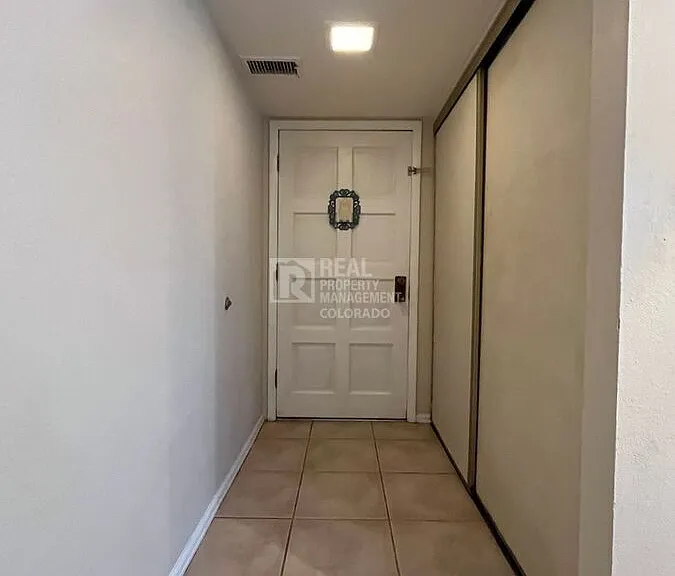 7256 S Xenia Cir #C — Photo 3