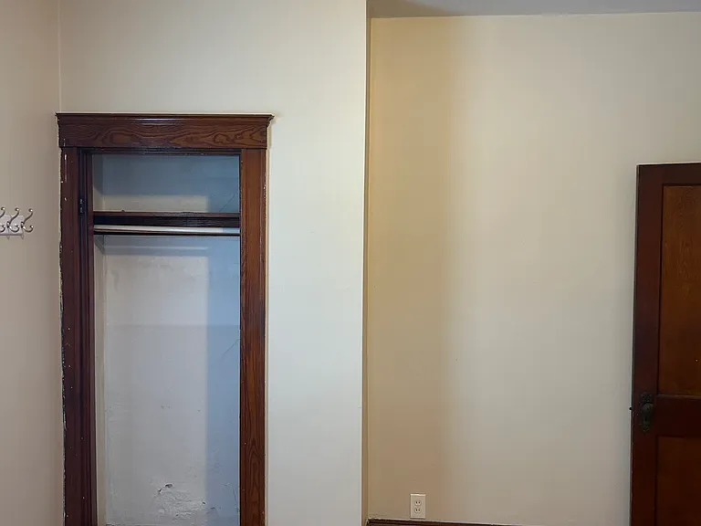 61 Frederick Ave — Photo 15