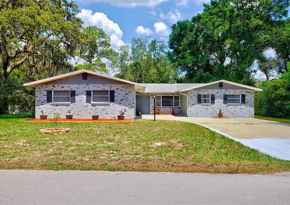 1st image of 5008 Lakewood Dr
