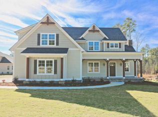 636 Herons Brook Dr, Whispering Pines, NC 28327