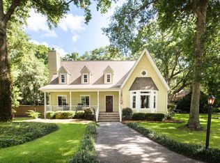 998 Covenant Sq, Mount Pleasant, SC 29464