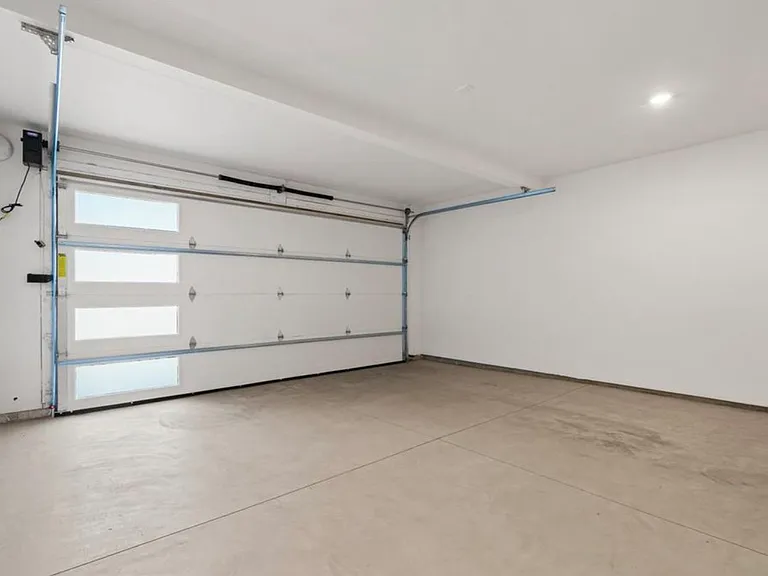 4178 N Honeysuckle Dr — Photo 12