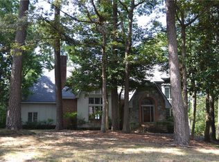 804 N Villier Ct, Virginia Beach, VA 23452