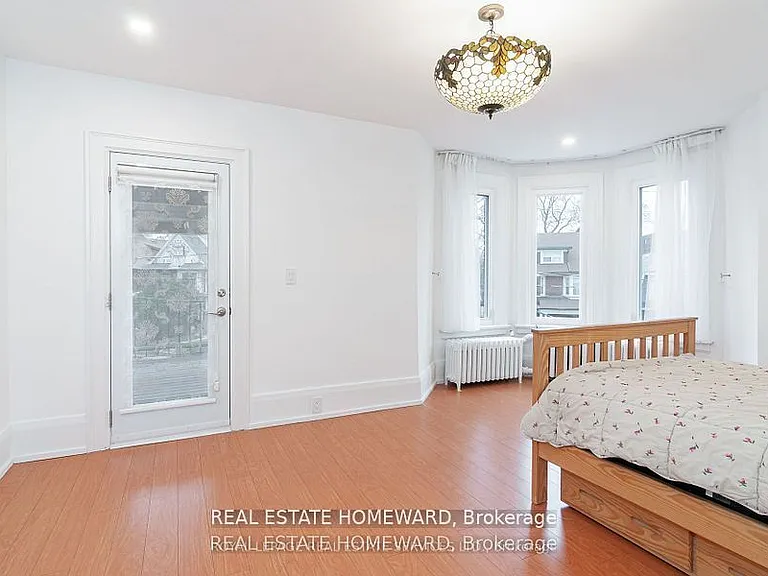 56 Oakwood Ave — Photo 21