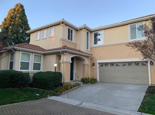 14 Runaway Bay Pl, Sacramento, CA 95835
