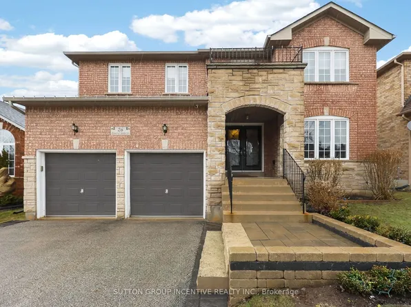 26 Prince Of Wales Dr, Barrie, ON L4N 0T5