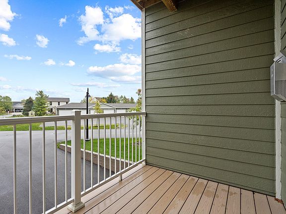 4th image of 265 Thurow Dr #103