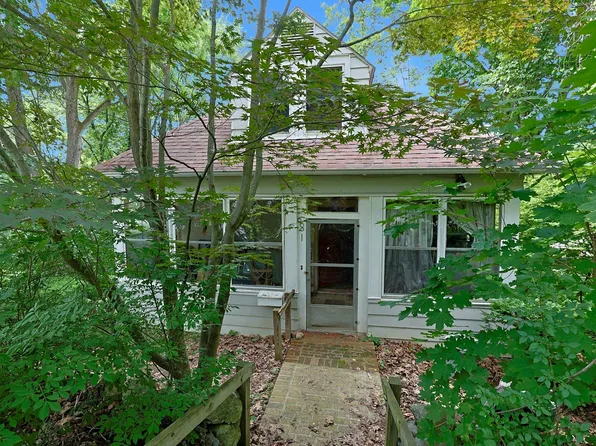 681 Sherman Avenue, Thornwood, NY 10594