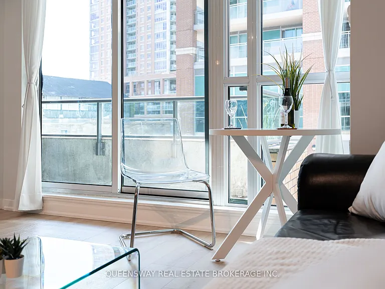 69 Lynn Williams St #211 — Photo 7