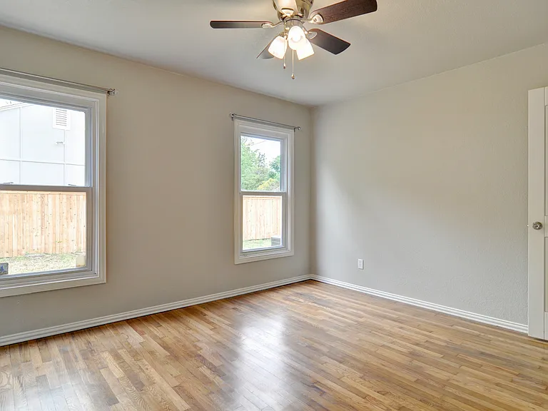 4024 Winfield Ave — Photo 15