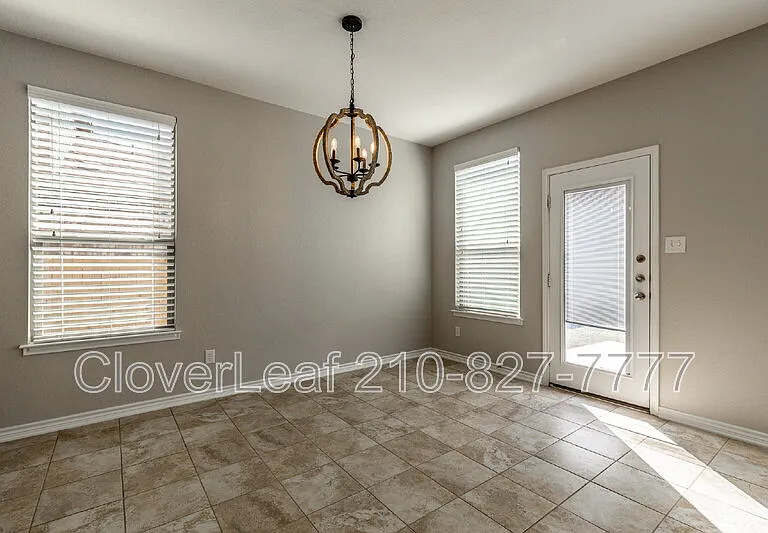 682 Pond Spgs — Photo 18
