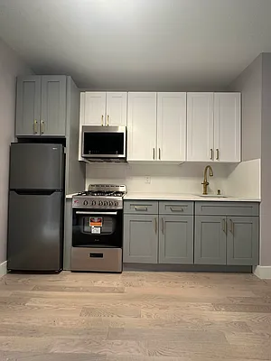 Rented by Peter R. Hungerford, LREB | media 10