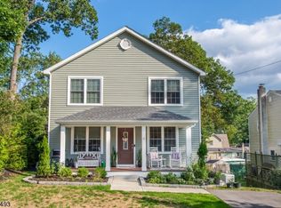 21 W River Styx Rd, Hopatcong, NJ 07843