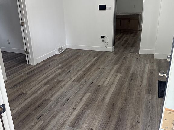 2nd image of 3604 E 53rd St