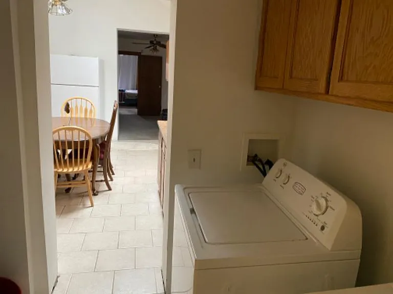 49 Rogge St — Photo 2
