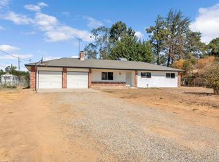 18807 Smithwood Dr, Madera, CA 93638
