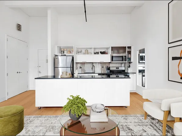 970 Kent Ave APT 104, Brooklyn, NY 11205