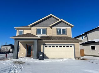 362 Creekside Rd, Winnipeg, MB R3Y0N9