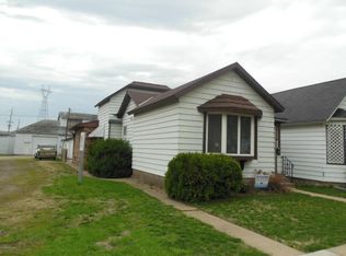 406 E 3rd St, Winona, MN 55987