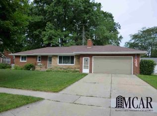 1333 Riverview Ave, Monroe, MI 48162