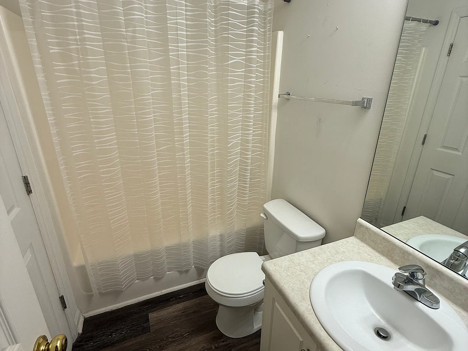Regency Park Dr, Columbia — Photo 3