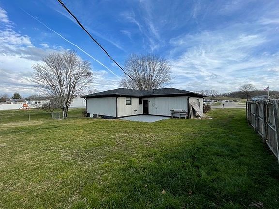 5th image of 6 Lasalle Cir