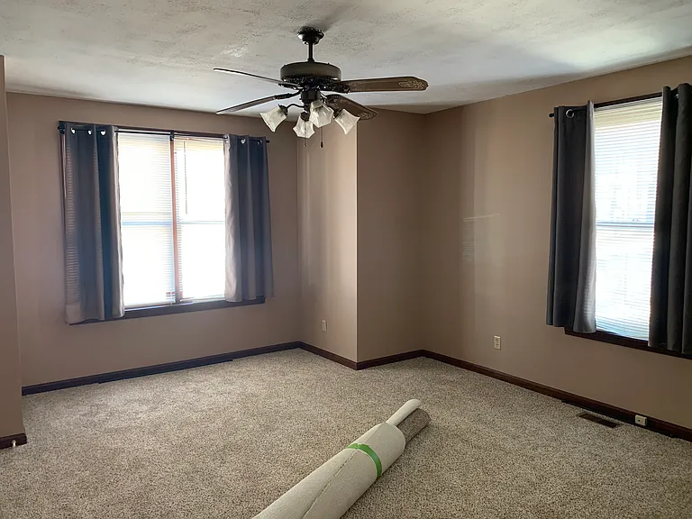 355 Field St #1 — Photo 6