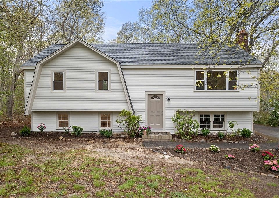 1st image of 39 Heather Dr