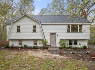 39 Heather Dr, Plymouth, MA 02360