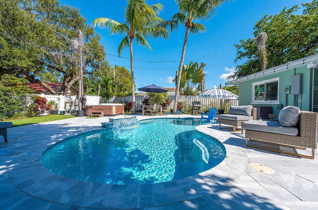 3 bed, 1577 sqft, $6,000 — Photo 3