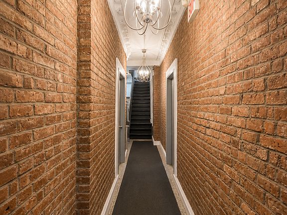 5th image of 522 E 11th St #12A