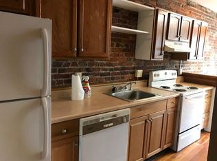 210 Derby St #2R, Salem, MA 01970