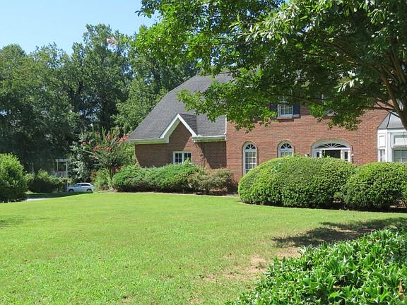 4th image of 2945 Canton Chase Dr