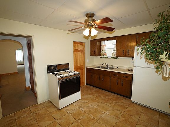 4th image of 5321 N Manila Ave #1