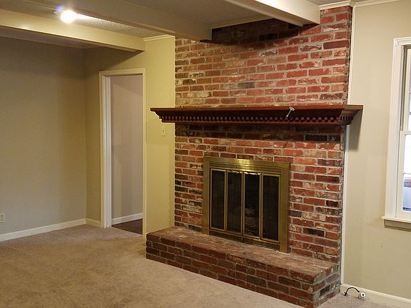 Gas logs in fireplace