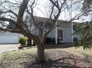 9655 98th Pl N, Maple Grove, MN 55369