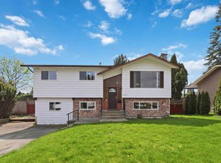 22970 Storey Ave, Maple Ridge, BC V2X 3W1