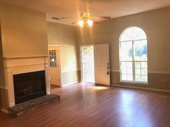 4th image of 2539 Westover Dr