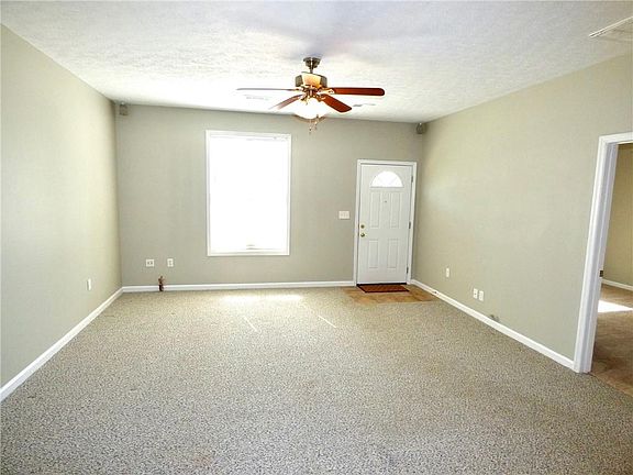 3rd image of 340 Lee Road 158